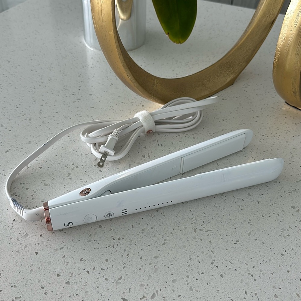 T3 flat iron hair straightener S+ 1 inch